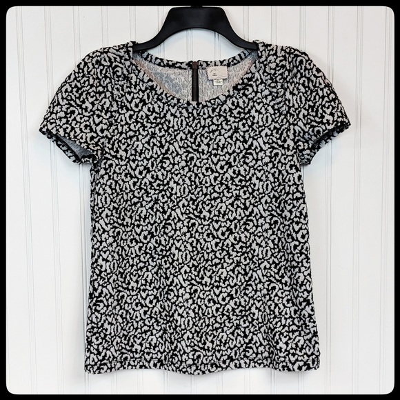 Postmark (Anthropologie) black & white print top - Picture 1 of 6
